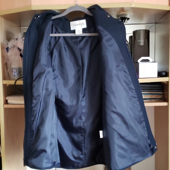 Chadwick' Long Sleeve Navy Blue Hooded Jacket SZ M - Picture 3 of 7